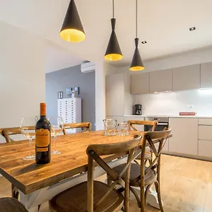  Apartment Rent Top Rambla Catalunya