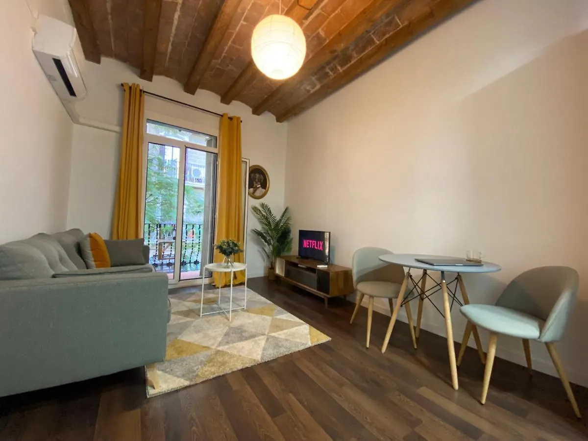 Cosy Urban Oasis By Myrentalhost Barcelona